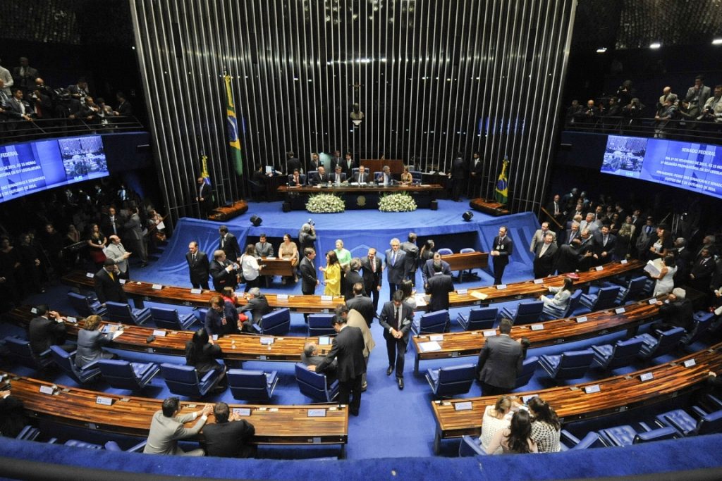 PlenárioSenadoi-1024×683