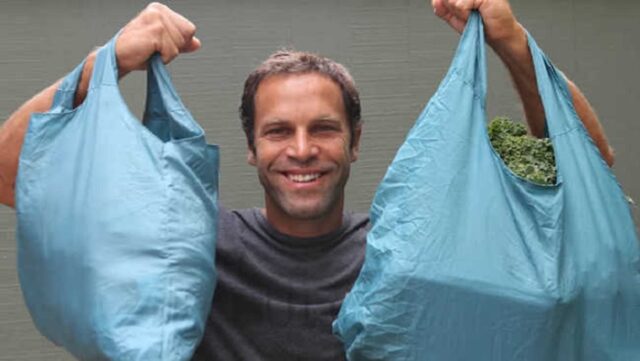 12 Em canção, Jack Johnson ensina a regra dos três R’s a crianças