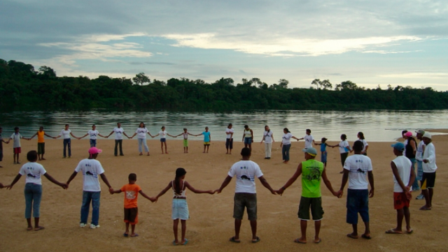 Arpa-lança-livro-sobre-fortalecimento-comunitário-em-UCs