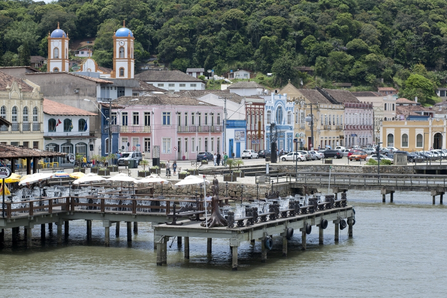 eabe2be09bee0932db8f2720f3d3a626_XL