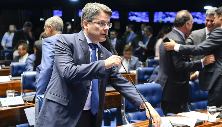 33495866878_9b2864c1a3_k-750×430