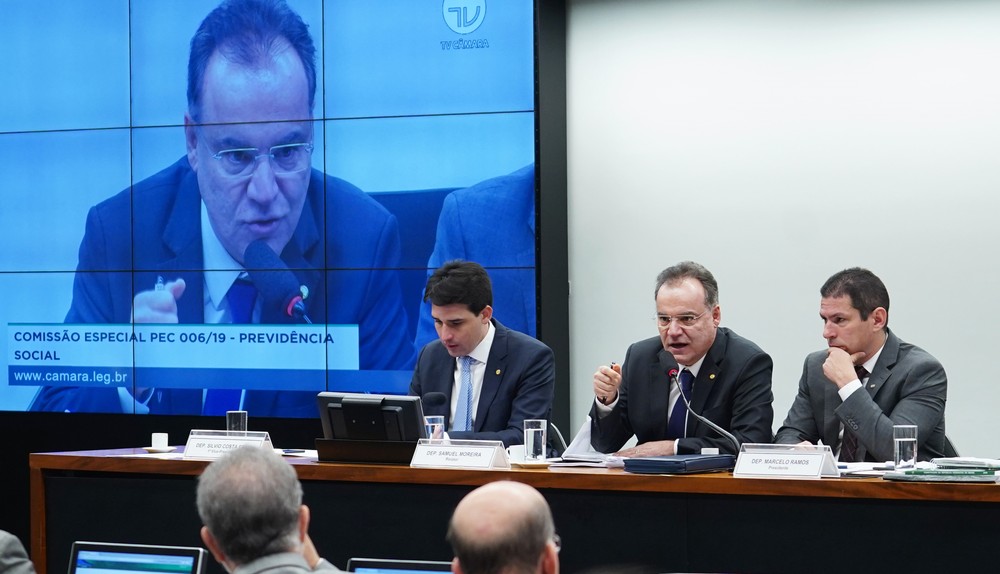 previdencia-comissao-junho