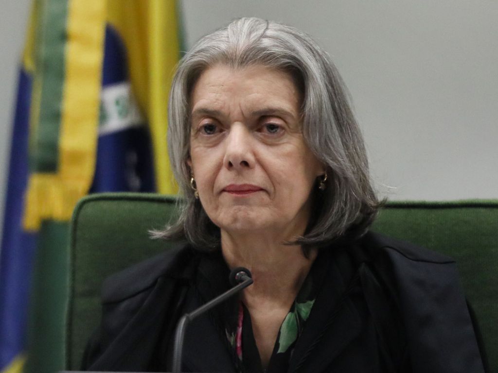 Ministra Cármen Lúcia preside sessão da 2ª turma do STF.