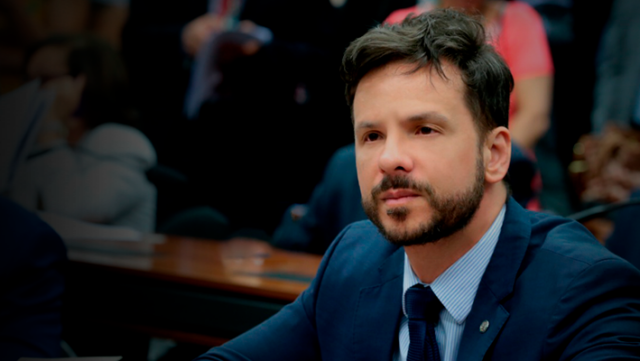 banner-Essa-reforma-administrativa-e-um-retrocesso