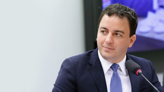 Projeto-de-Celio-impoe-requisitos-ambientais-para-financiamento-publico-da-pecuaria