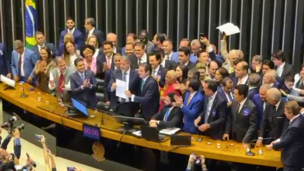 Partido Verde parabeniza Hugo Motta pela vitória na presidência da Câmara dos Deputados