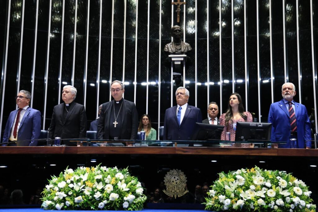 Bacelar destaca legado da Arquidiocese de São Salvador da Bahia em Sessão Solene